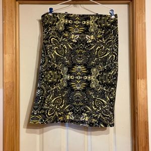 Black and yellow floral Lularoe Skirt